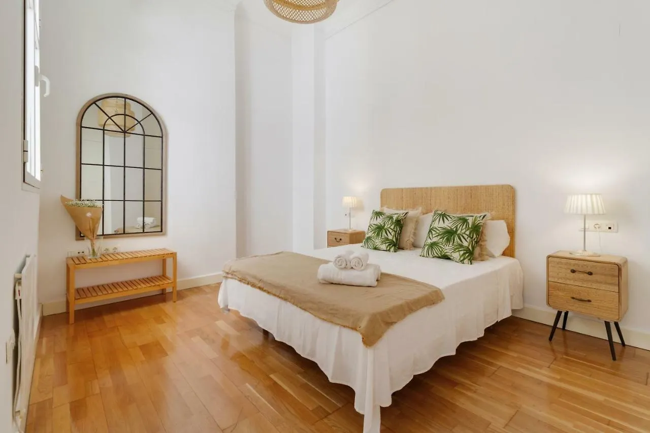 Del Parque Flats Letran Apartment Malaga Spain